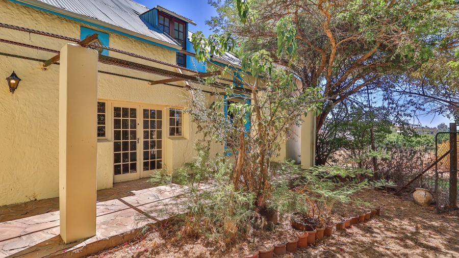 4 Bedroom Property for Sale in Riebeek Kasteel Western Cape